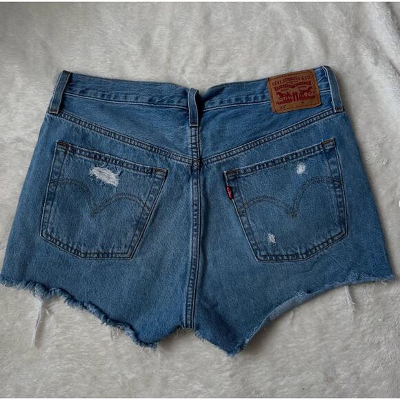 Levi's 501 Light Wash Distressed Denim Shorts - 30" - Picture 2 of 4